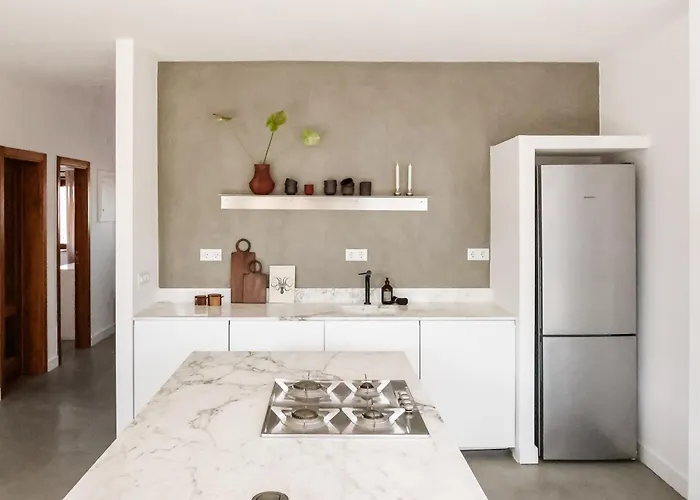 Josy * Ferrel (Leiria)